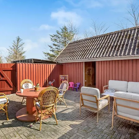 4 Bedroom Pet Friendly In Logstor Løgsted