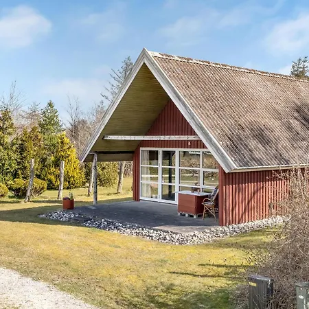 Holiday home 4 Bedroom Pet Friendly In Logstor Logsted