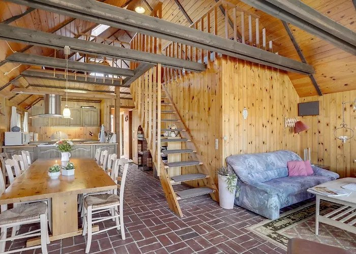 4 Bedroom Pet Friendly In Casa vacanze *